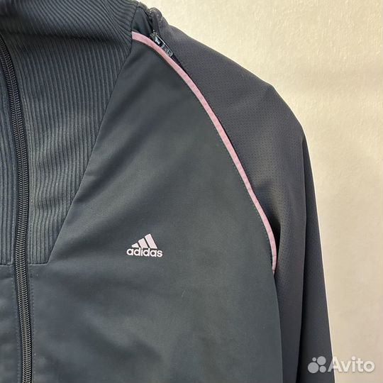 Спортивная куртка adidas,р.М/44