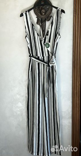 Комбинезон новый р. 40. Вискоза. C&A