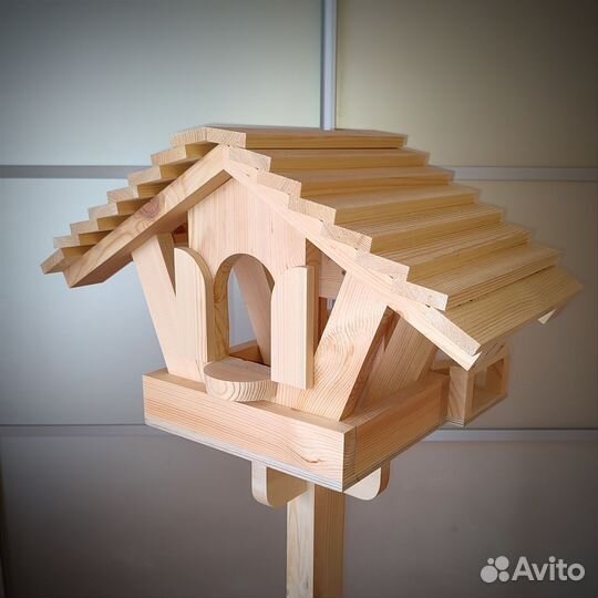 Кормушка для птиц