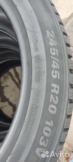 Kumho WinterCraft WP72 245/45 R20 103V