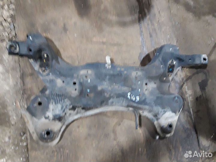 Подрамник Kia Rio 3 Hyundai Solaris1
