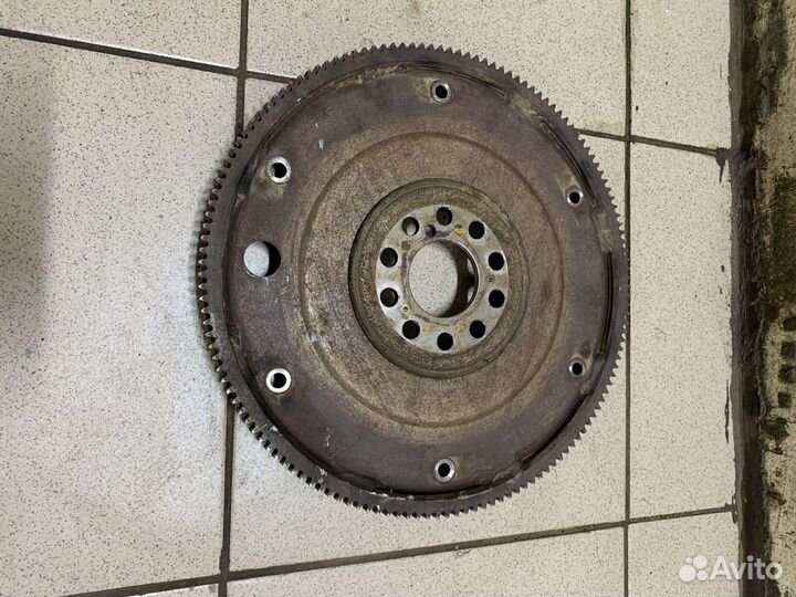 Маховик на Вольво xc90