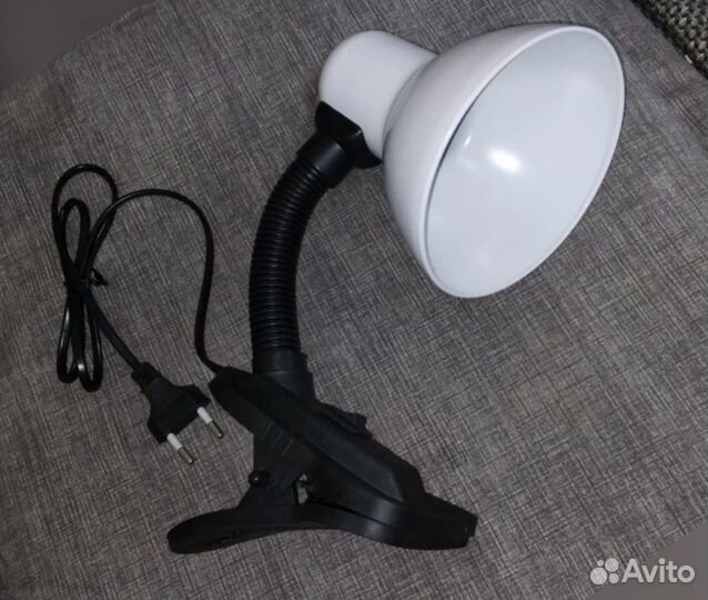Настольный светильник прищепка под лампу