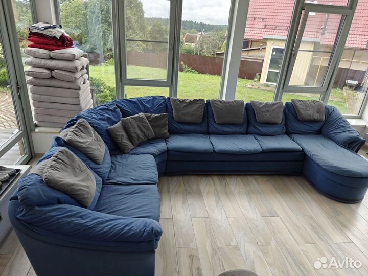 Угловой диван