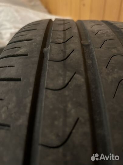 Pirelli Cinturato P7 235/55 R17 99Y