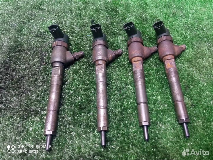 Форсунка топливная Opel Combo C