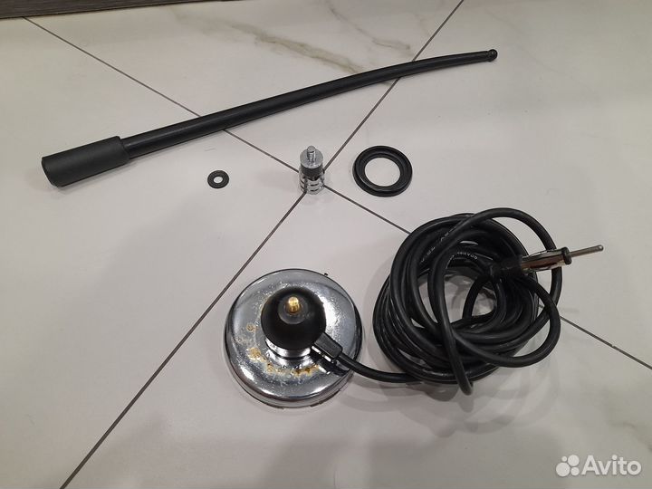Автомобильная Радио Антенна на Магните