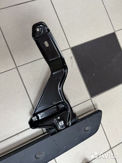 Оригинальные пороги Audi Q5 2019