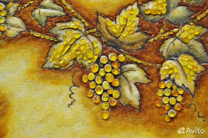 Картина из янтаря 