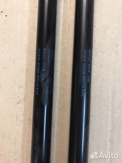 Амортизатор крышки багажника Skoda Rapid