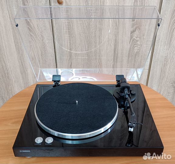 Виниловый проигрыватель yamaha TT-S303 black