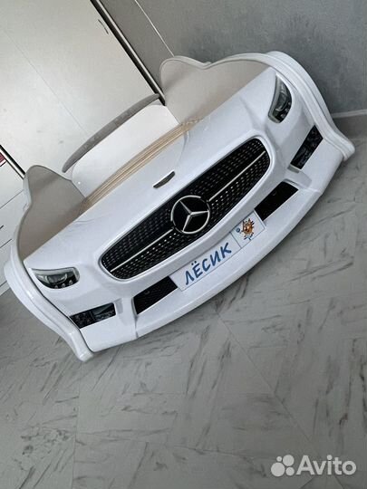 Детская кровать машина с матрасом