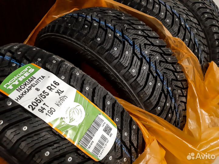 Nokian Tyres Hakkapeliitta 9 205/55 R16 94T