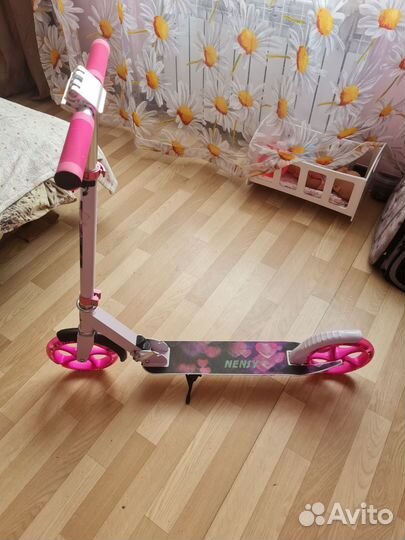 Самокат детский двухколесный для девочки