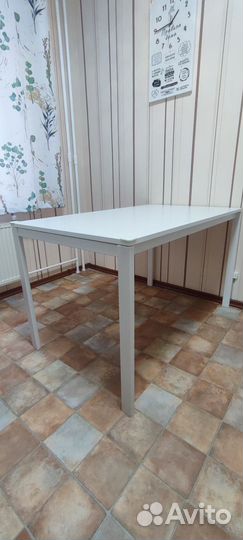 Кухонный стол