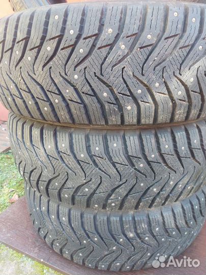 Kumho WinterCraft Ice WI31 225/55 R19