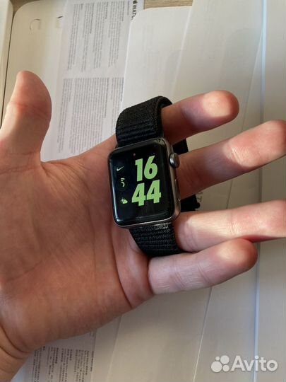 Apple watch 2 42mm nike версия