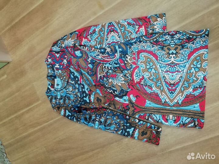 Платье офисное 44