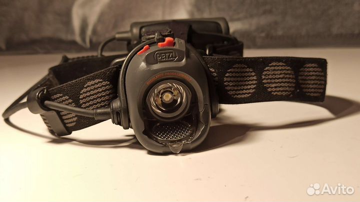 Налобный фонарь Petzl MYO RXP