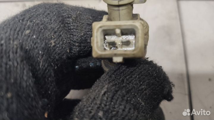 Топливная форсунка Mercedes W124 E