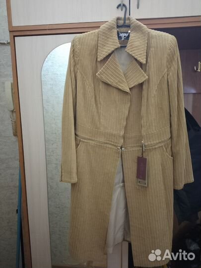 Пальто женское 42 44 новое