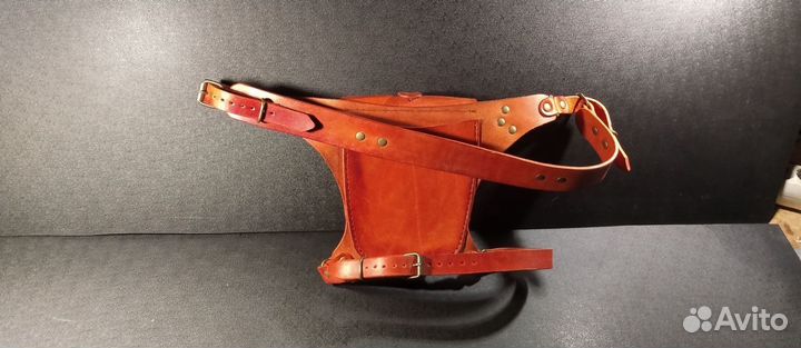 Сумка байкерская на бедро