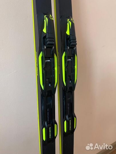 Лыжи беговые fisher carbonlite