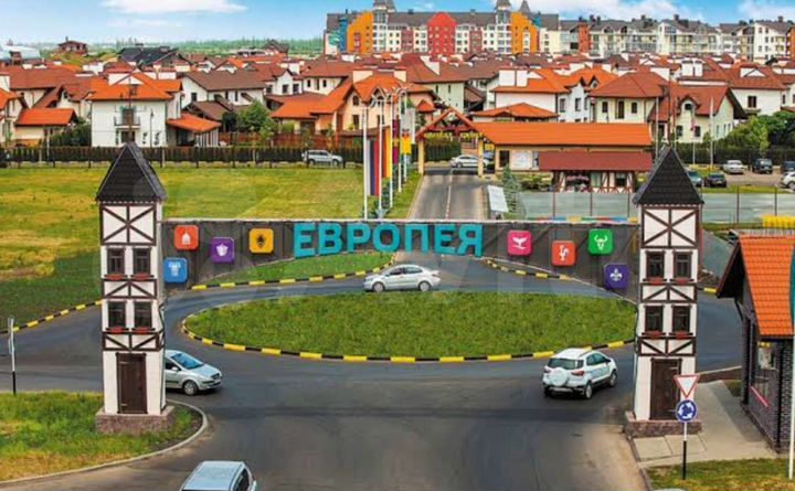 Дом 512 м² на участке 11 сот.