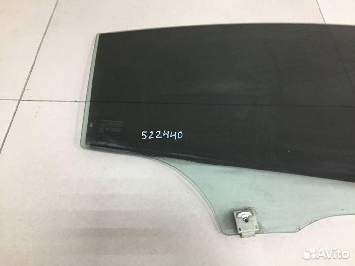 Стекло двери задней правой Mazda 3 BK 2002-2009