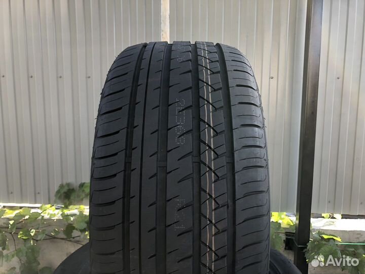 Arivo Ultra ARZ4 295/40 R21 111W