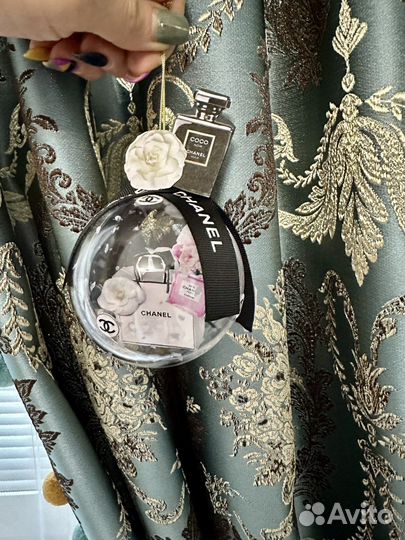 Шар елочный Шанель 9 см