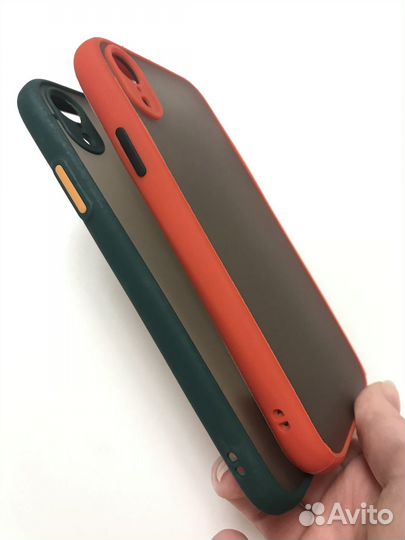 Чехлы на iPhone