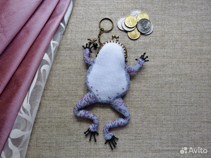 Сиренево-серый лягушонок. Брелок-монетница
