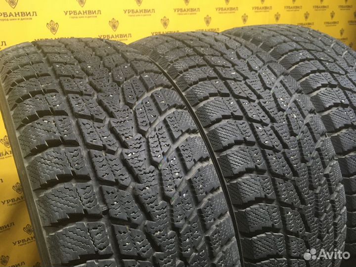 Toyo Winter Tranpath S1 215/60 R16 95Q