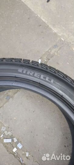 Pirelli Winter Sottozero 3 245/40 R19 94V