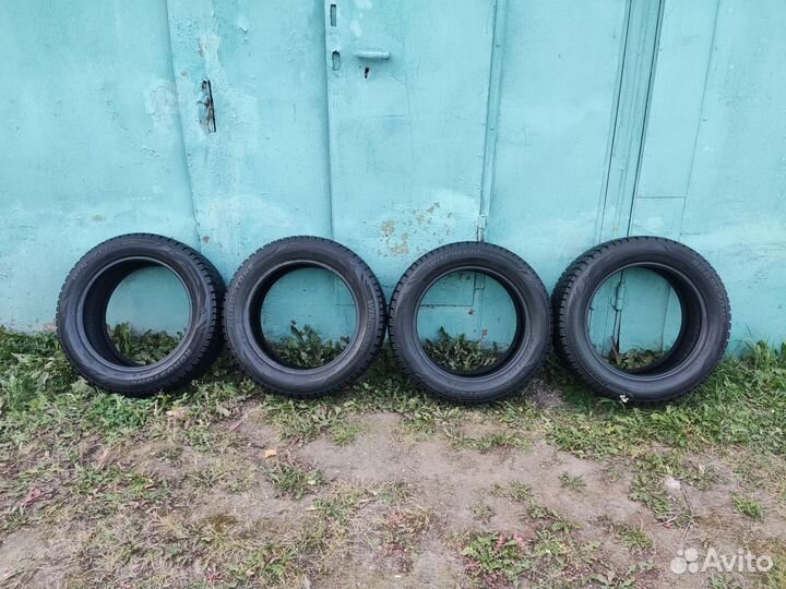 Roadstone Winguard WinSpike 205/55 R16 94T