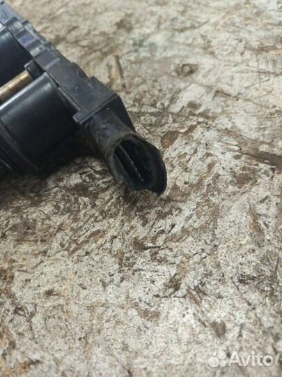 Катушка зажигания Opel Meriva универсал 1.6 Z16XER