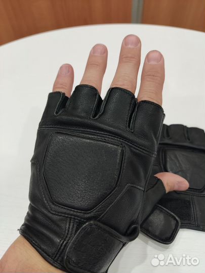 Перчатки для спорт зала