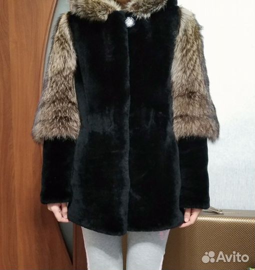 Продаётся мутоновая шуба