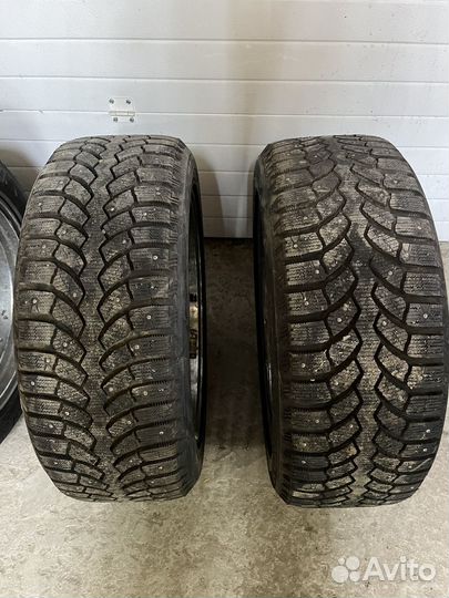 Bridgestone Ice Cruiser 7000 245/50 R20