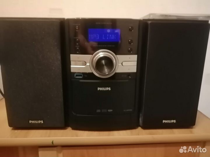 Музыкальный центр philips