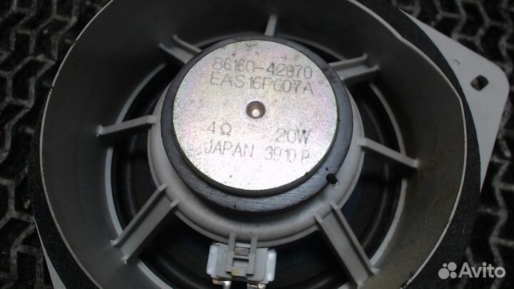 Динамик Toyota RAV 4, 2003