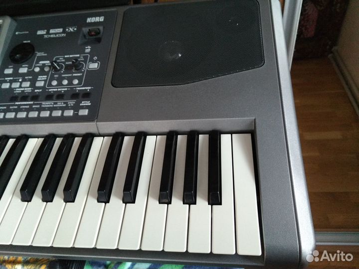 Синтезатор Korg pa900