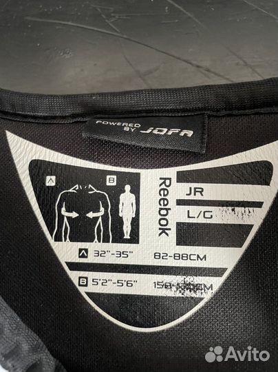 Нагрудник хоккейный Reebok