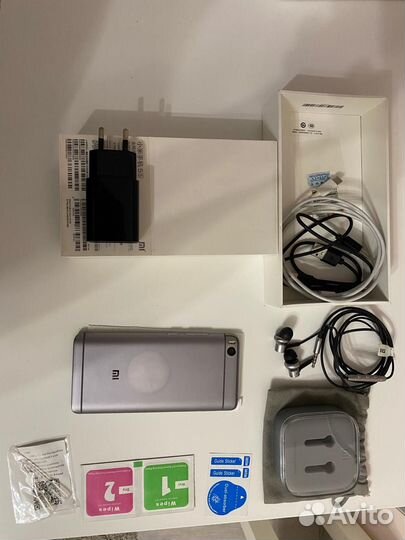 Xiaomi Mi 5S, 3/64 ГБ