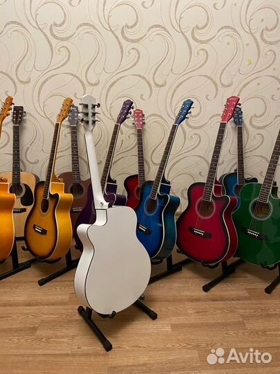 Гитара, новая