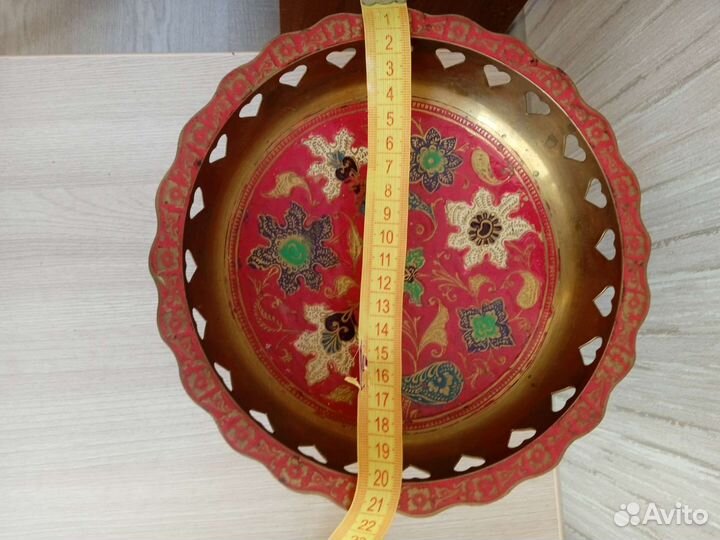 Вазы, конфетницы, фруктовницы латунные. Индия