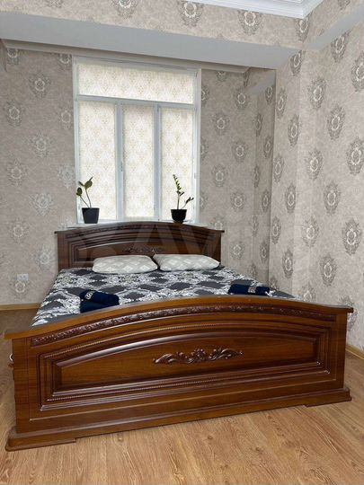 2-к. квартира, 70 м², 2/11 эт.