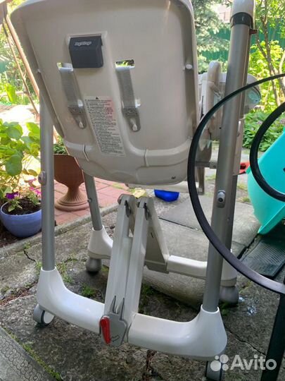 Стульчик для кормления peg perego