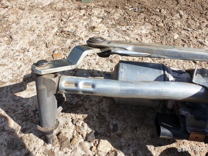 Трапеция дворников стеклоочистителя vw tiguan тигу